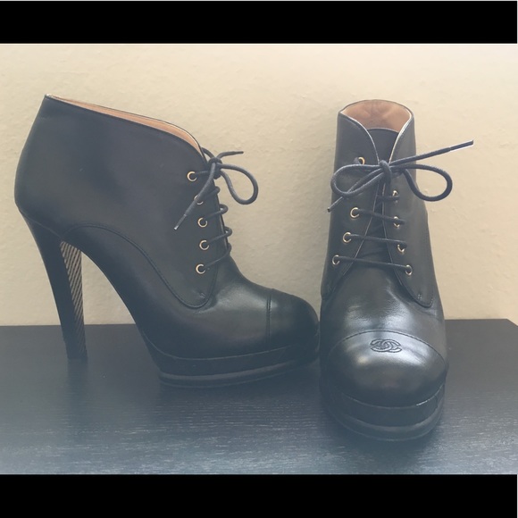 CHANEL Leather Ankle Booties - Picture 5 of 8